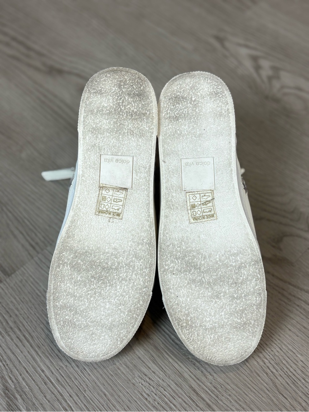 Dolce Vita Zonya Sneakers with Metallic Rose Gold Toe - Picture 8 of 8
